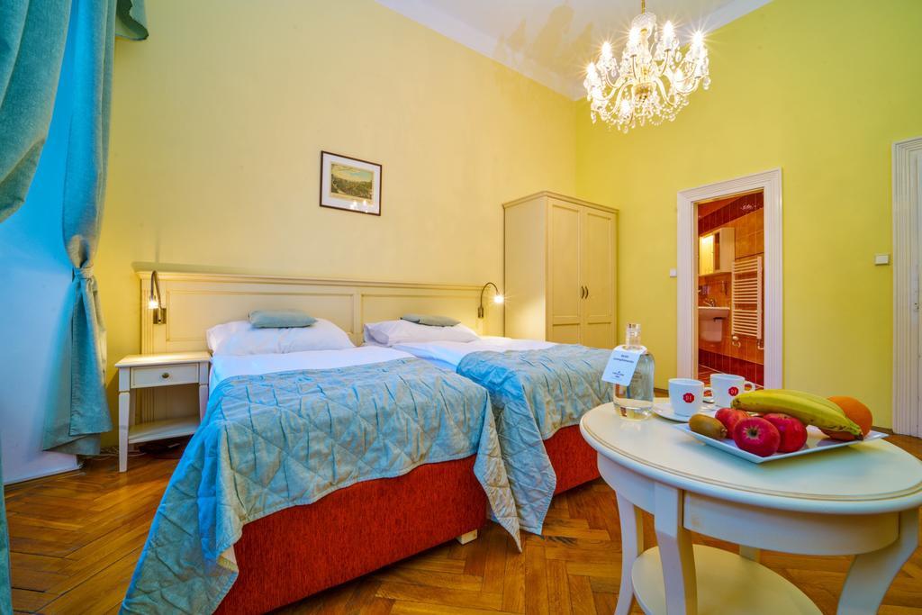 Hotell Josephine Old Town Square - Czech Leading 4*